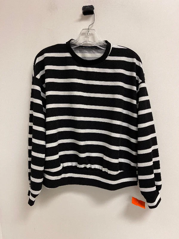 Top Long Sleeve By Shein In Striped Pattern, Size: M