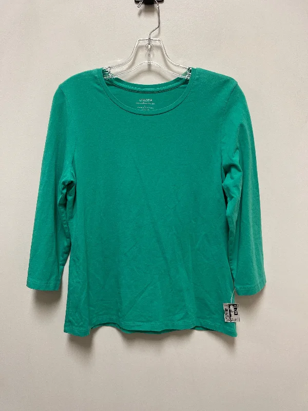 Top Long Sleeve Basic By Chicos In Green, Size: M