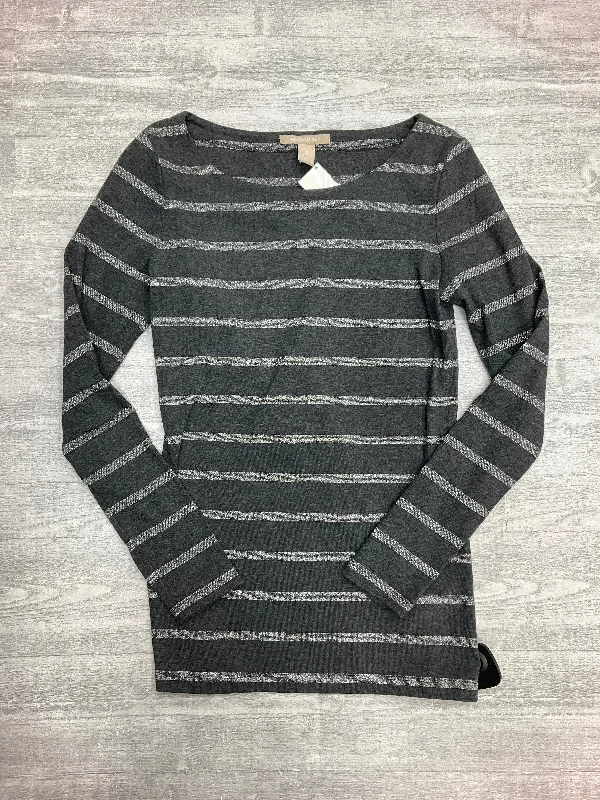 Top Long Sleeve By Banana Republic In Striped Pattern, Size: S