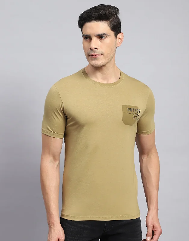 Men Khaki Printed Round Neck Half Sleeve T-Shirt